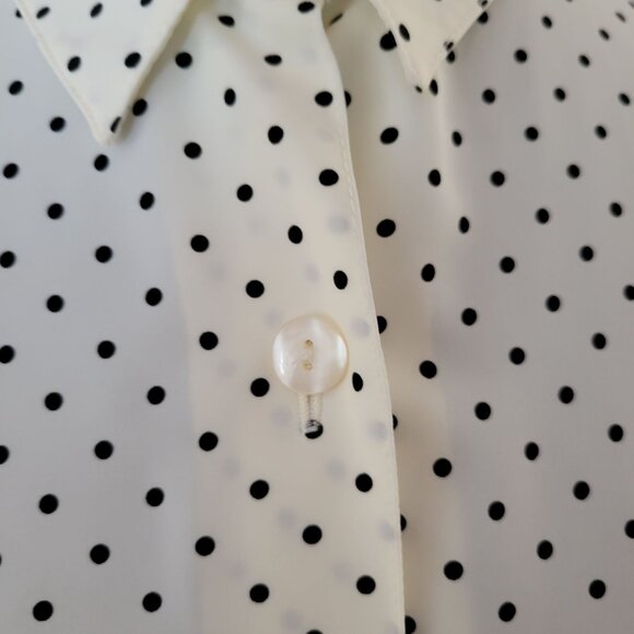 Sag Harbor Petite Polka Dot Short Sleeve Button-Up Blouse Cream & Black Womens S - Picture 4 of 5